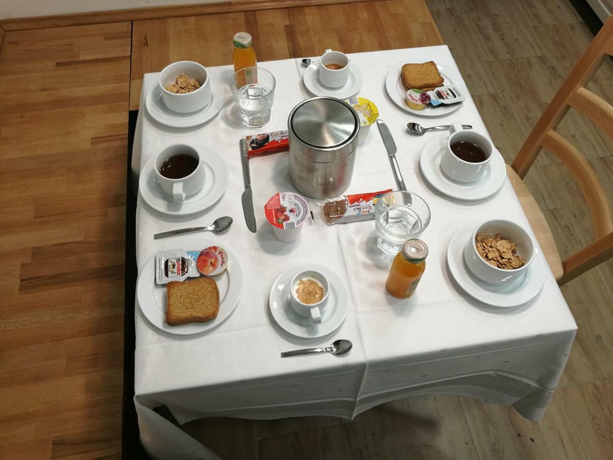 ホテル Al Trenino Accomodation ローマ エクステリア 写真
